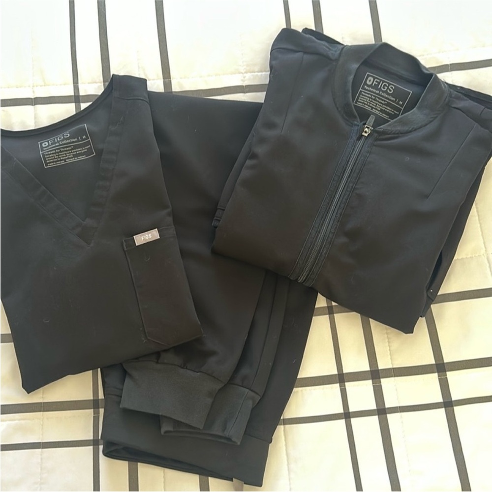 FIGS Classic Black Medical Scrub Set